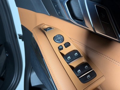 2022 BMW X5 — миниатюра 21