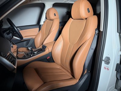 2022 BMW X5 — миниатюра 24