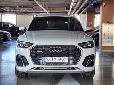 AUDI Q5 - 1