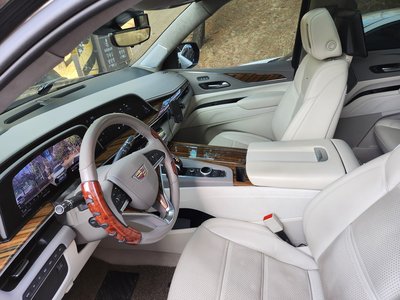 CADILLAC ESCALADE 5TH GENERATION - 6