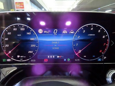 MERCEDES-BENZ E-CLASS - 9