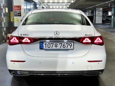 MERCEDES-BENZ E-CLASS - 6