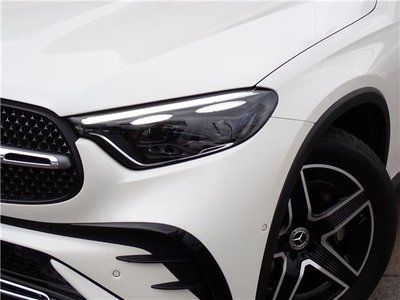 MERCEDES-BENZ GLC - 8