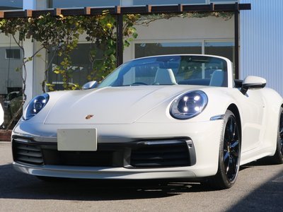 PORSCHE 911 CABRIOLET