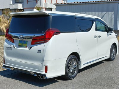 TOYOTA ALPHARD - 2