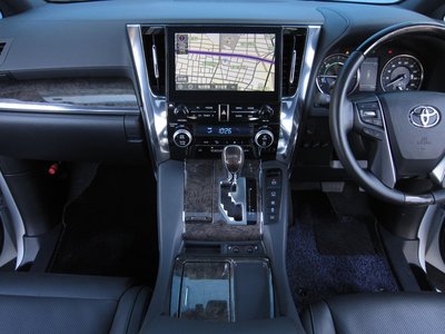 صورة مصغرة 24 لـ 2023 TOYOTA ALPHARD