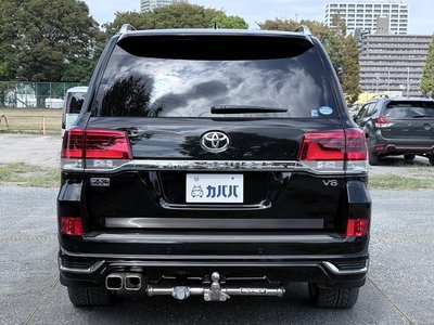 TOYOTA LAND CRUISER 200 - 4