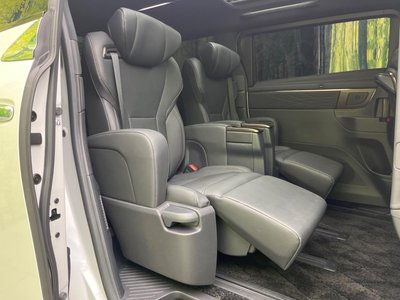 صورة مصغرة 63 لـ 2024 Toyota ALPHARD