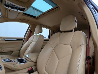 2015 Porsche CAYENNE — миниатюра 17