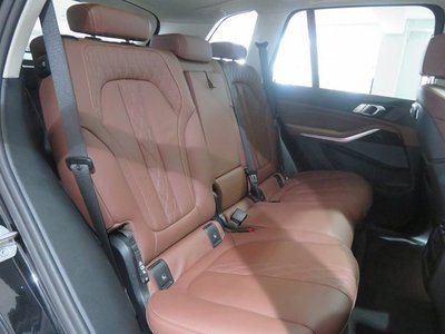 صورة 9 لـ 2023 BMW X5