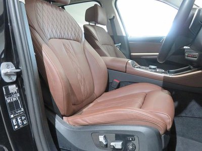 صورة 6 لـ 2023 BMW X5