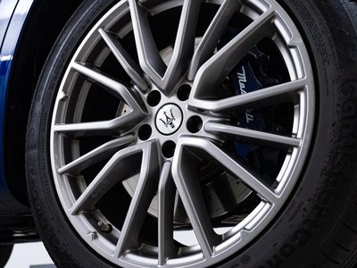 MASERATI LEVANTE - 5