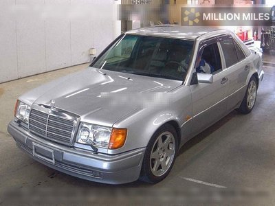 MERCEDES-BENZ E-CLASS - 4