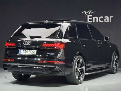 AUDI Q7 - 3