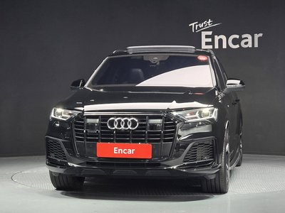 AUDI Q7 - 2