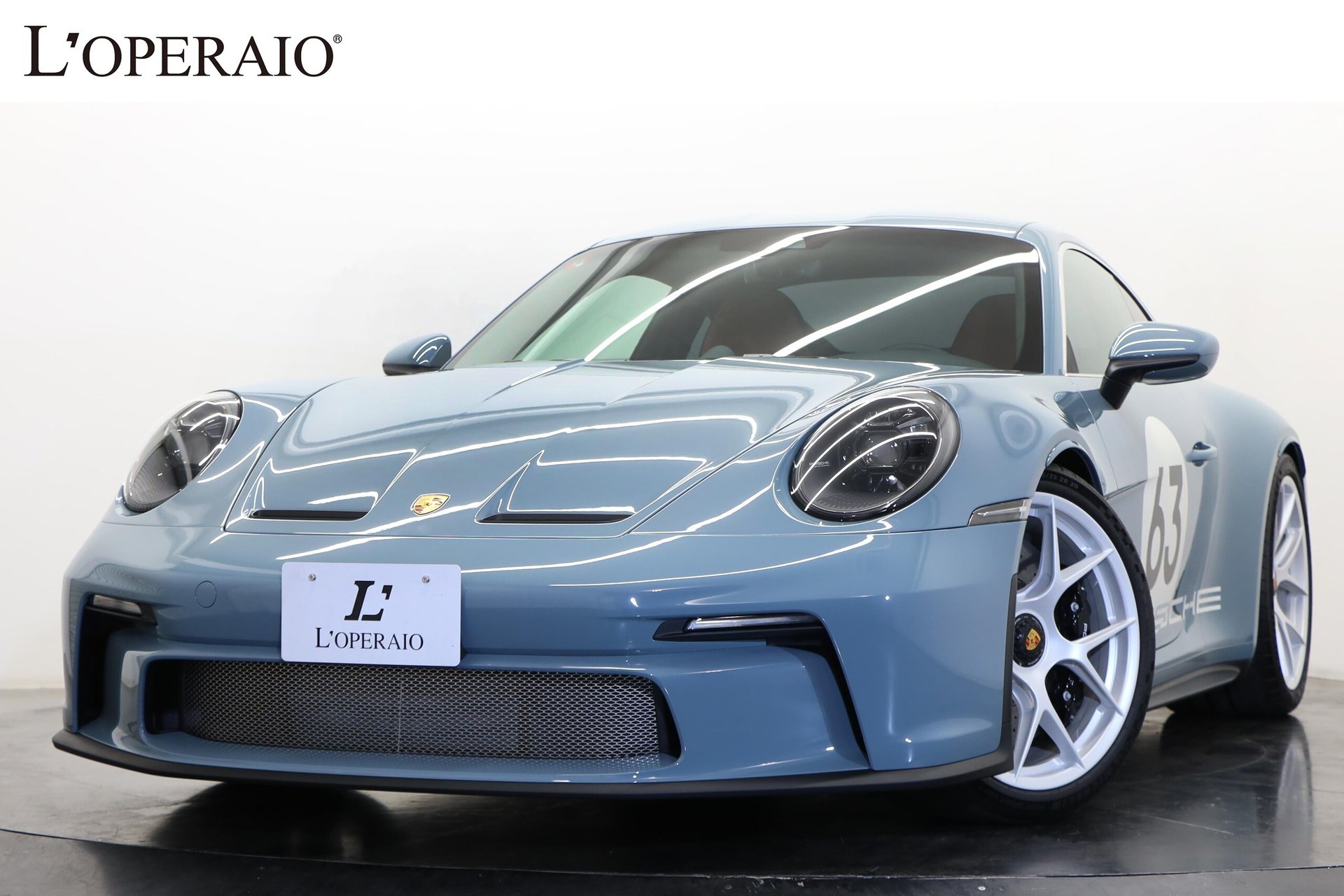 PORSCHE 911 - View 1