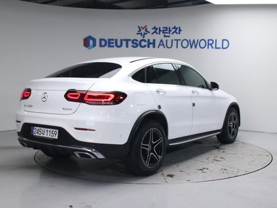 MERCEDES-BENZ GLC - 4