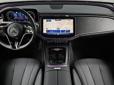 2025 Mercedes-BENZ E-CLASS photo 5