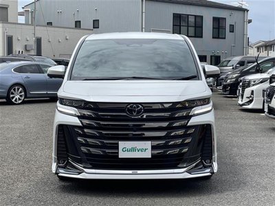 2025 Toyota VELLFIRE photo 2