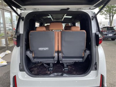 صورة مصغرة 36 لـ 2025 Toyota VELLFIRE