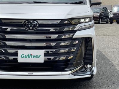 2025 Toyota VELLFIRE photo 4