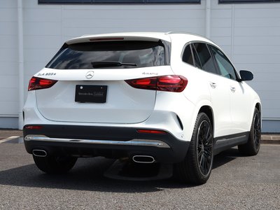 MERCEDES-BENZ GLA - 8