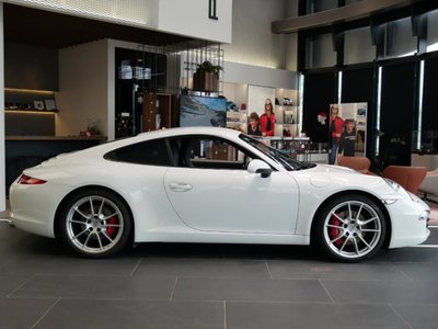 PORSCHE 911 - 3