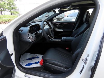 MERCEDES-BENZ E-CLASS - 6