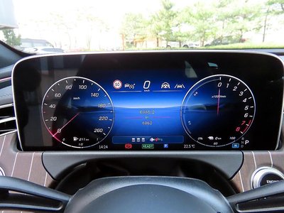 MERCEDES-BENZ E-CLASS - 9