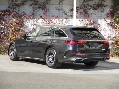 MERCEDES-BENZ E-CLASS - 4