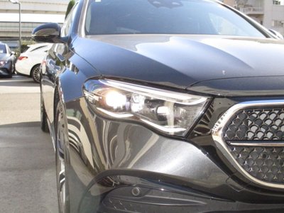 MERCEDES-BENZ E-CLASS - 7