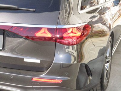 MERCEDES-BENZ E-CLASS - 8