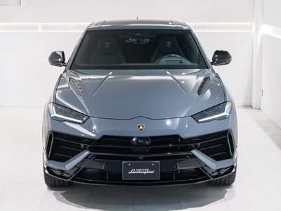 LAMBORGHINI URUS - 7