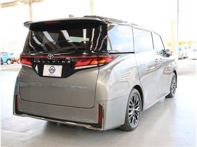 TOYOTA VELLFIRE - 9