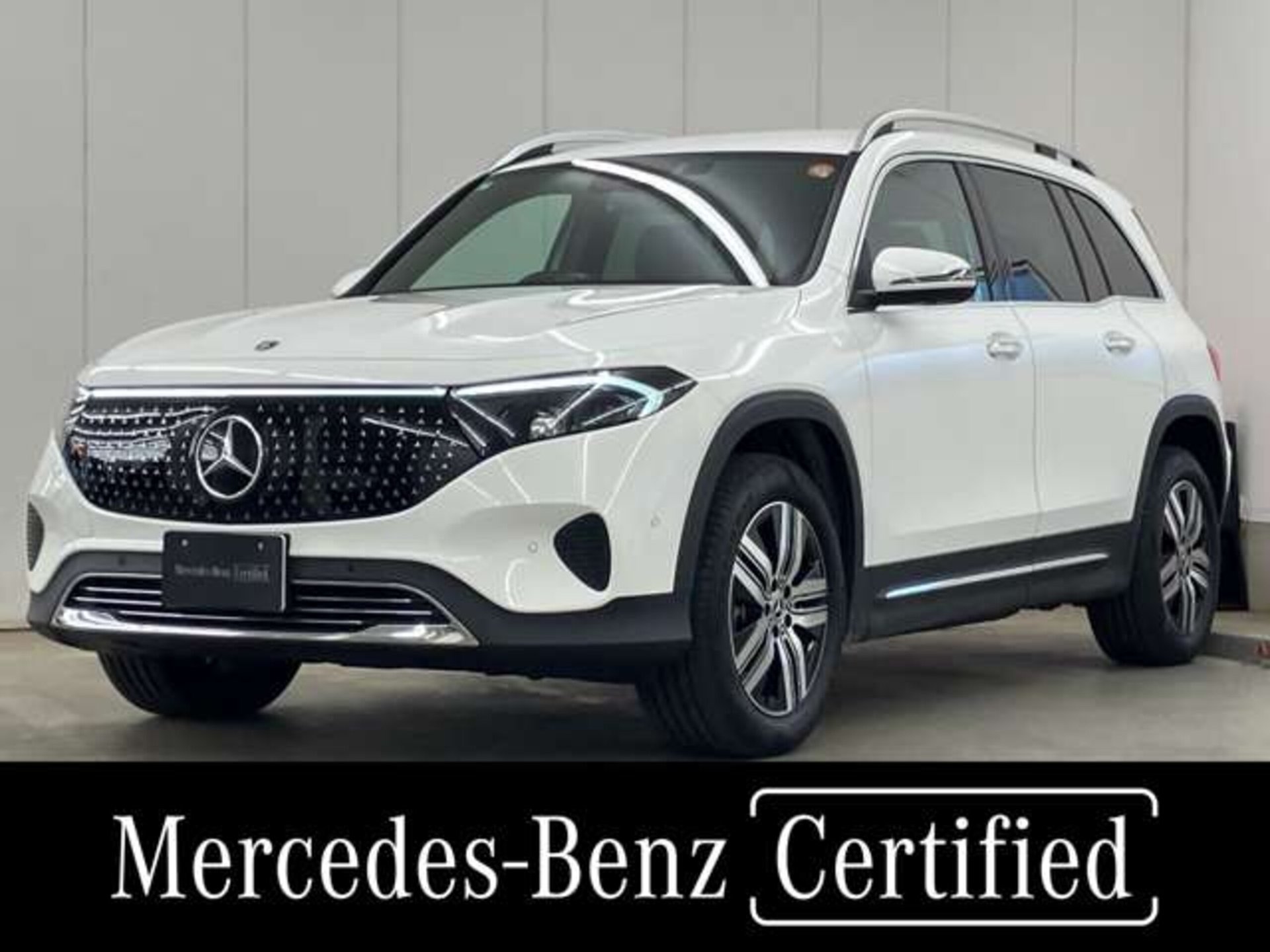 MERCEDES-BENZ EQB - View 1