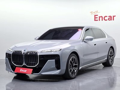 BMW 7 SERIES - 1