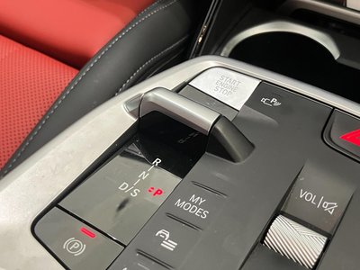 2025 BMW X1 — миниатюра 11
