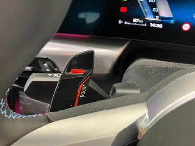 2025 BMW X1 — миниатюра 23