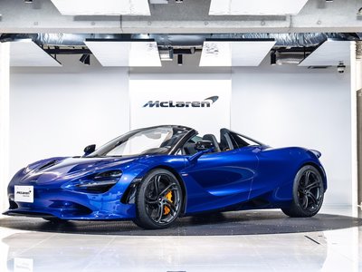 MCLAREN 750S SPIDER