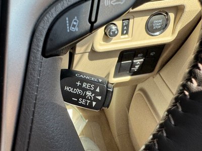 2023 Toyota LAND CRUISER PRADO 缩略图 38
