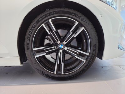 2026 BMW 3 SERIES 照片 9