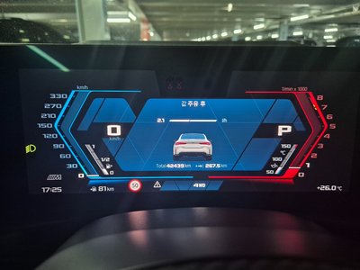 2023 BMW M4 缩略图 11