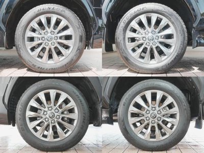 TOYOTA LAND CRUISER - 6