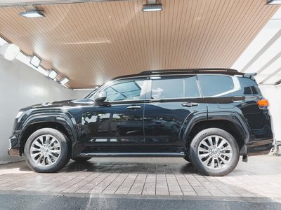 TOYOTA LAND CRUISER - 8