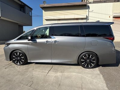 TOYOTA VELLFIRE - 9