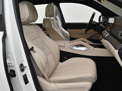 MERCEDES-BENZ GLS - 10