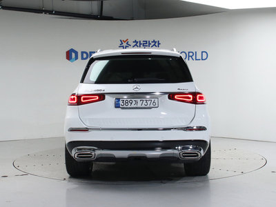 MERCEDES-BENZ GLS - 6