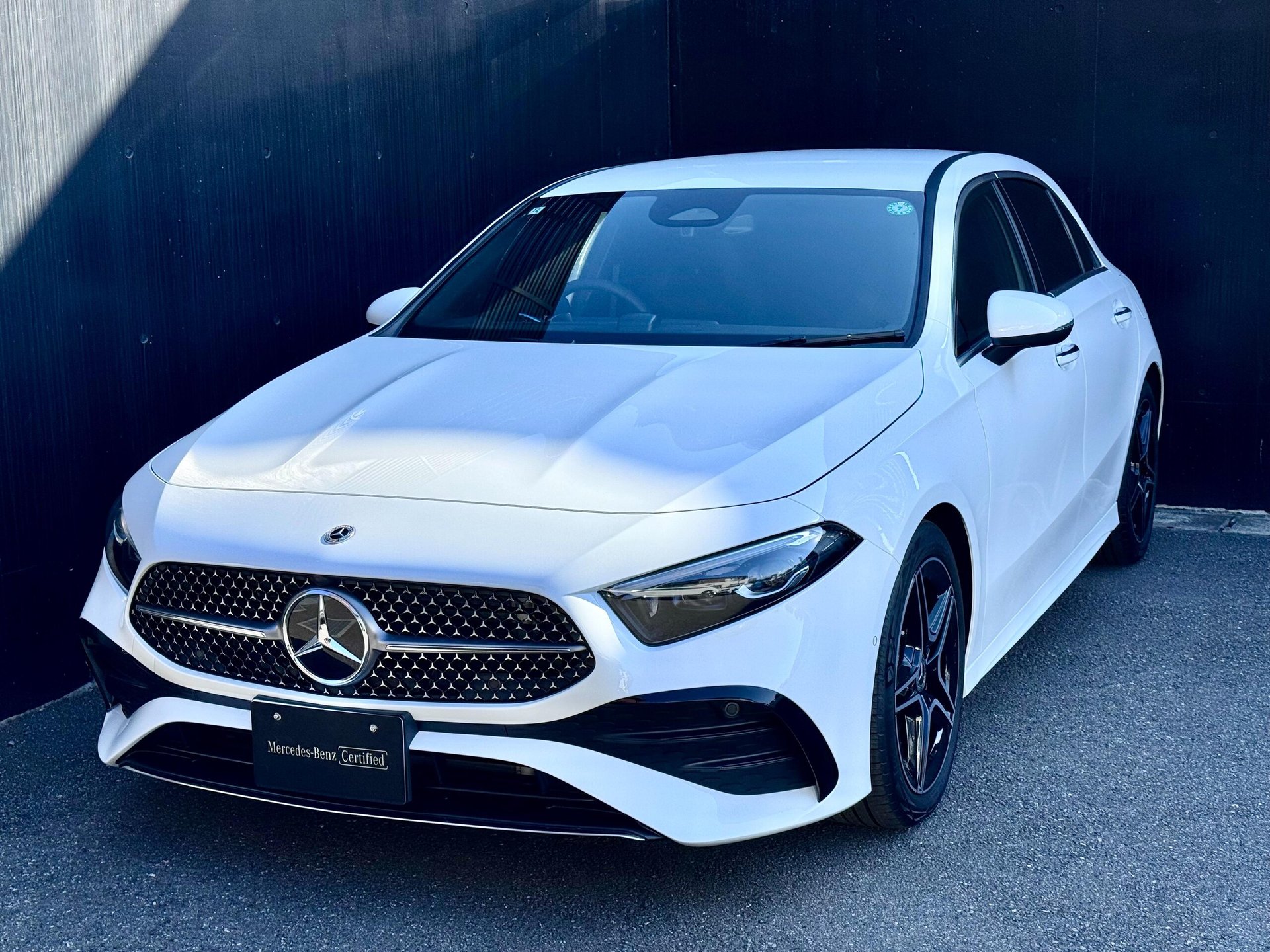 MERCEDES-BENZ A-CLASS - View 1