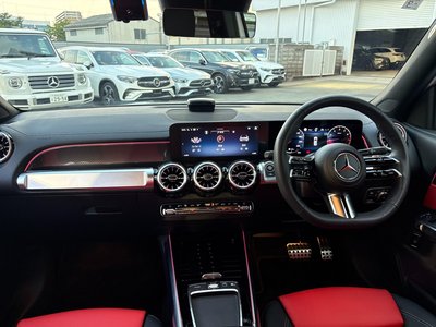 2026 Mercedes-BENZ GLB photo 2
