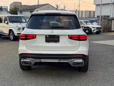 2026 Mercedes-BENZ GLB photo 8